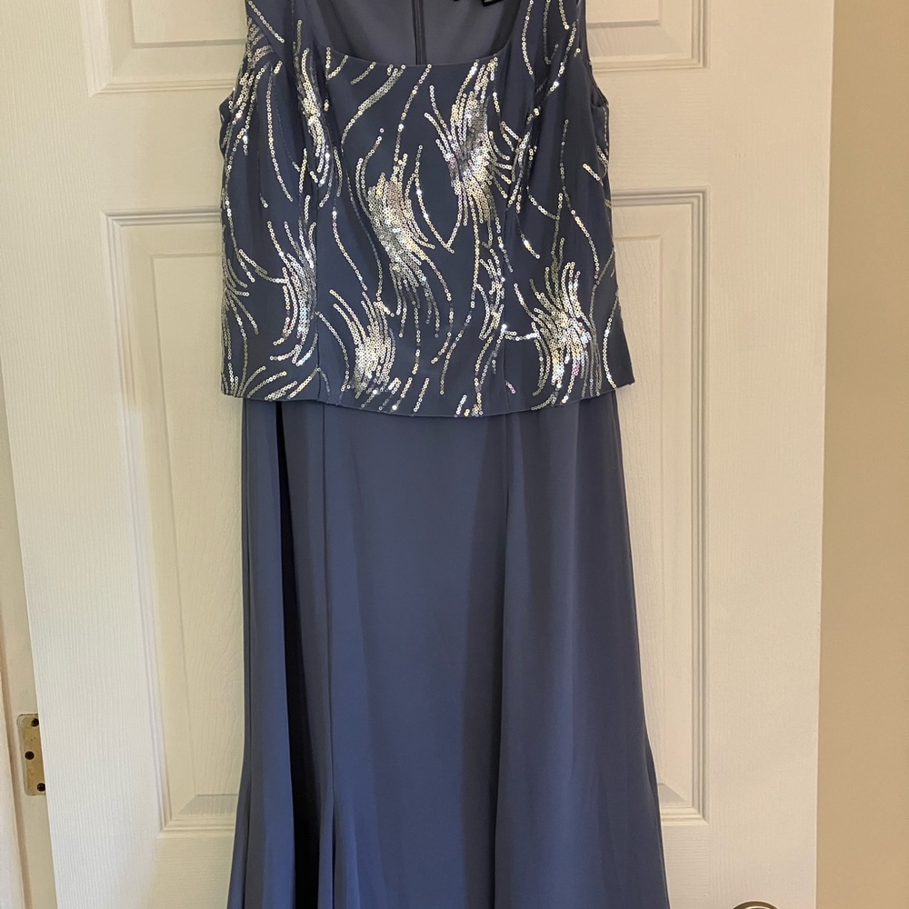 Elegant Blue Evening Dress